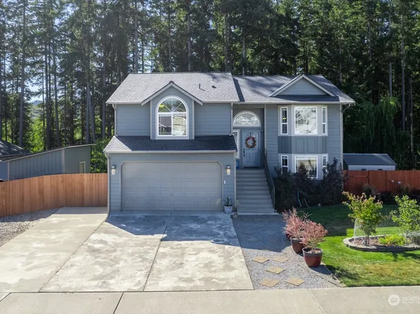 771 Carriage Court Drive W, Eatonville, WA 98328