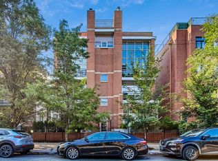 850 W Erie St APT 1W, Chicago, IL 60642