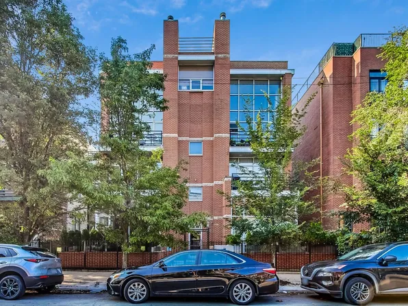 850 W Erie St APT 1W, Chicago, IL 60642