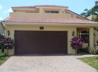 10714 Santa Laguna Dr, Boca Raton, FL 33428