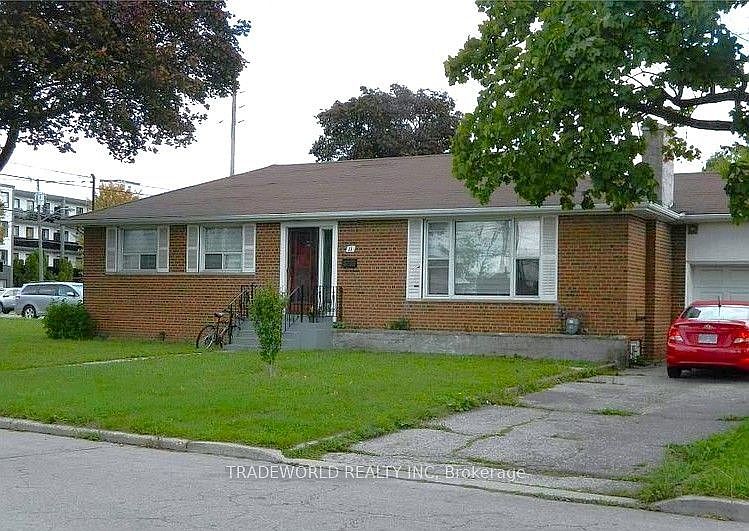 1st image of 11 Muirkirk Rd