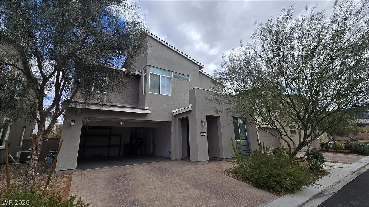 3 bed, 3.0 bath, 1985 sqft, $2,950 — Photo 1