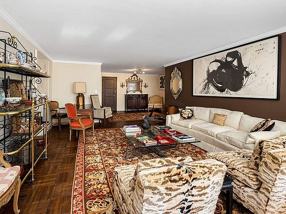 3rd image of 535 E 86th St #12B
