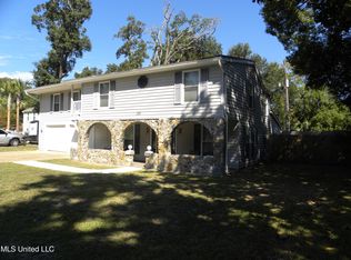 132 Venetian Gdns, Gulfport, MS 39507