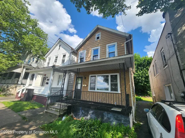 1007 Remington Ave, Scranton, PA 18505
