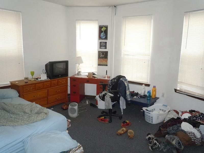 2nd image of 10 Parker Hill Ave #1G