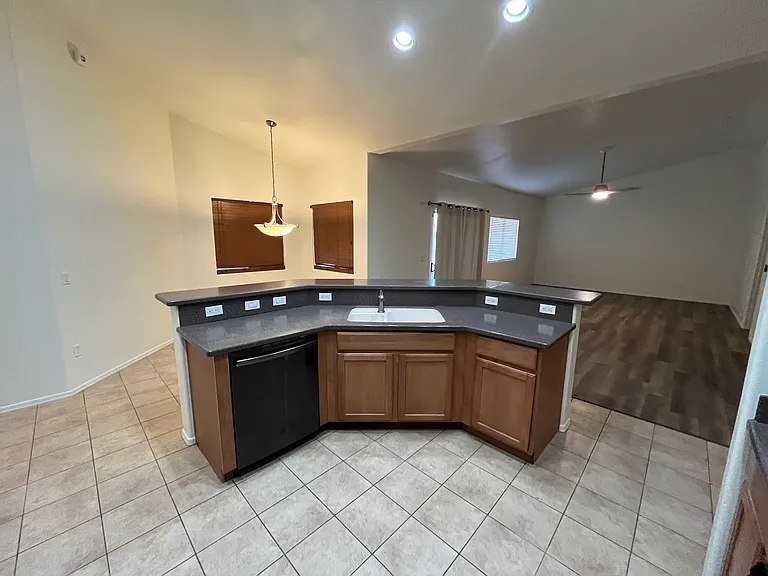 11399 W Stone Hearth St — Photo 27