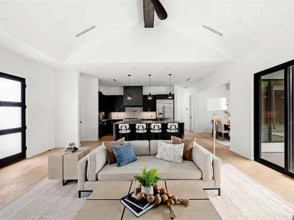 1803 Palo Duro Rd, Austin, TX 78757