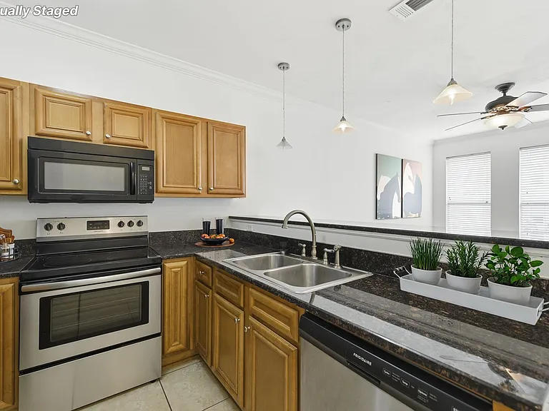 Timber Ridge Townhomes — Photo 9