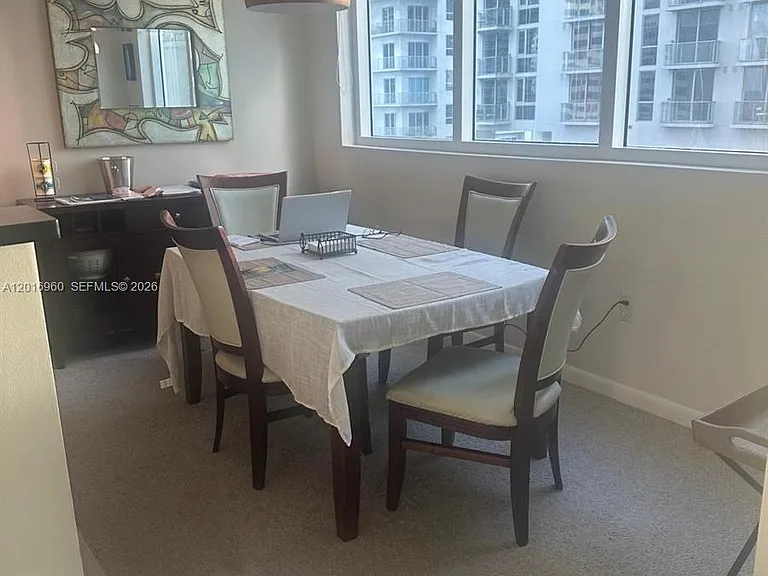 253 NE 2nd St #1402 — Photo 5