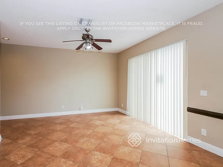 10225 Panama St — Photo 4