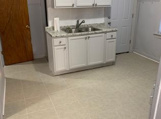 1232 W 32nd St APT 1F, Chicago, IL 60608