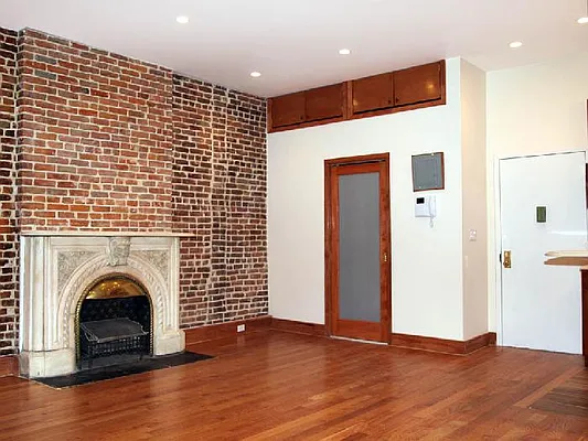 Rented by Issembert Companies | media 19