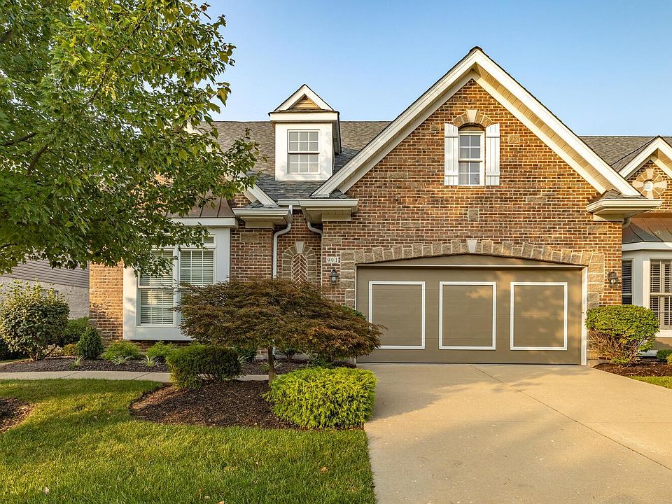 1st image of 901 Chesterfield Villas Cir