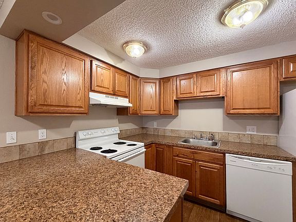 5th image of 5204 Windsor Island Rd N #B
