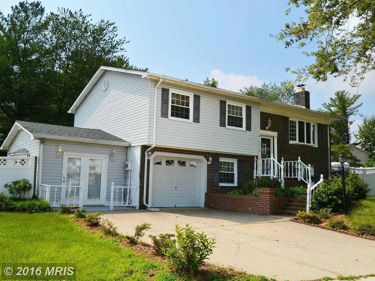 13348 Kingsman Rd photo 1