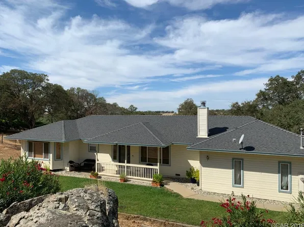 8770 Owens Way, Valley Springs, CA 95252