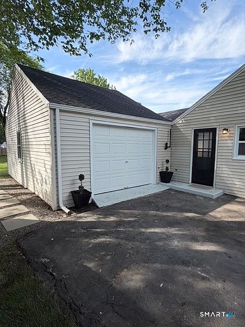 66 Middle Drive, East Hartford, CT 06118 | MLS #24178258 | Zillow