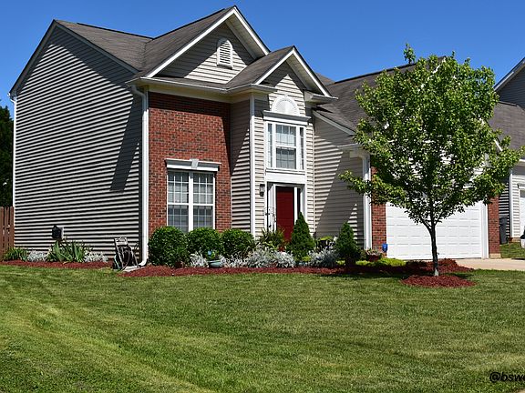 4th image of 4010 Far West Dr