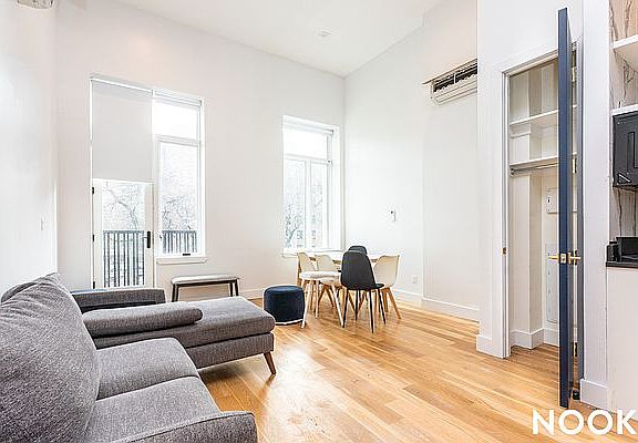 5th image of 739 Park Ave Unit 3L