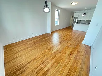 Rented by Tapiro Realty