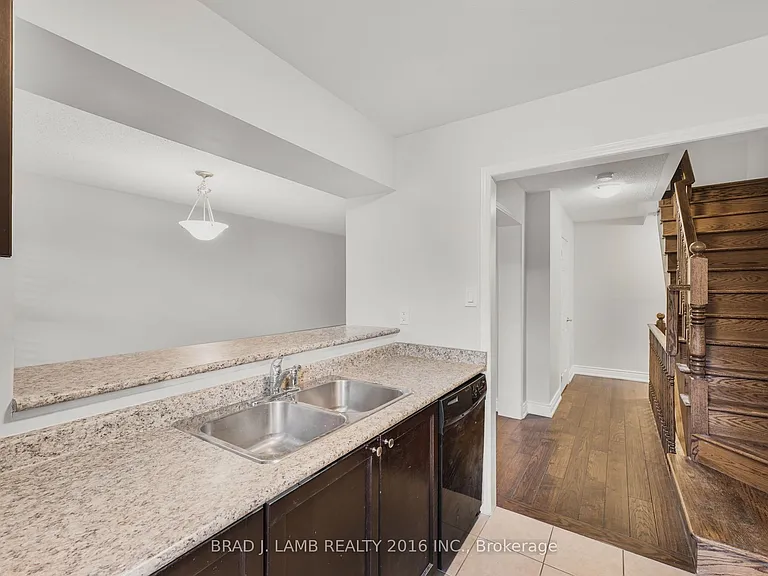 930 Nadalin Hts — Photo 16