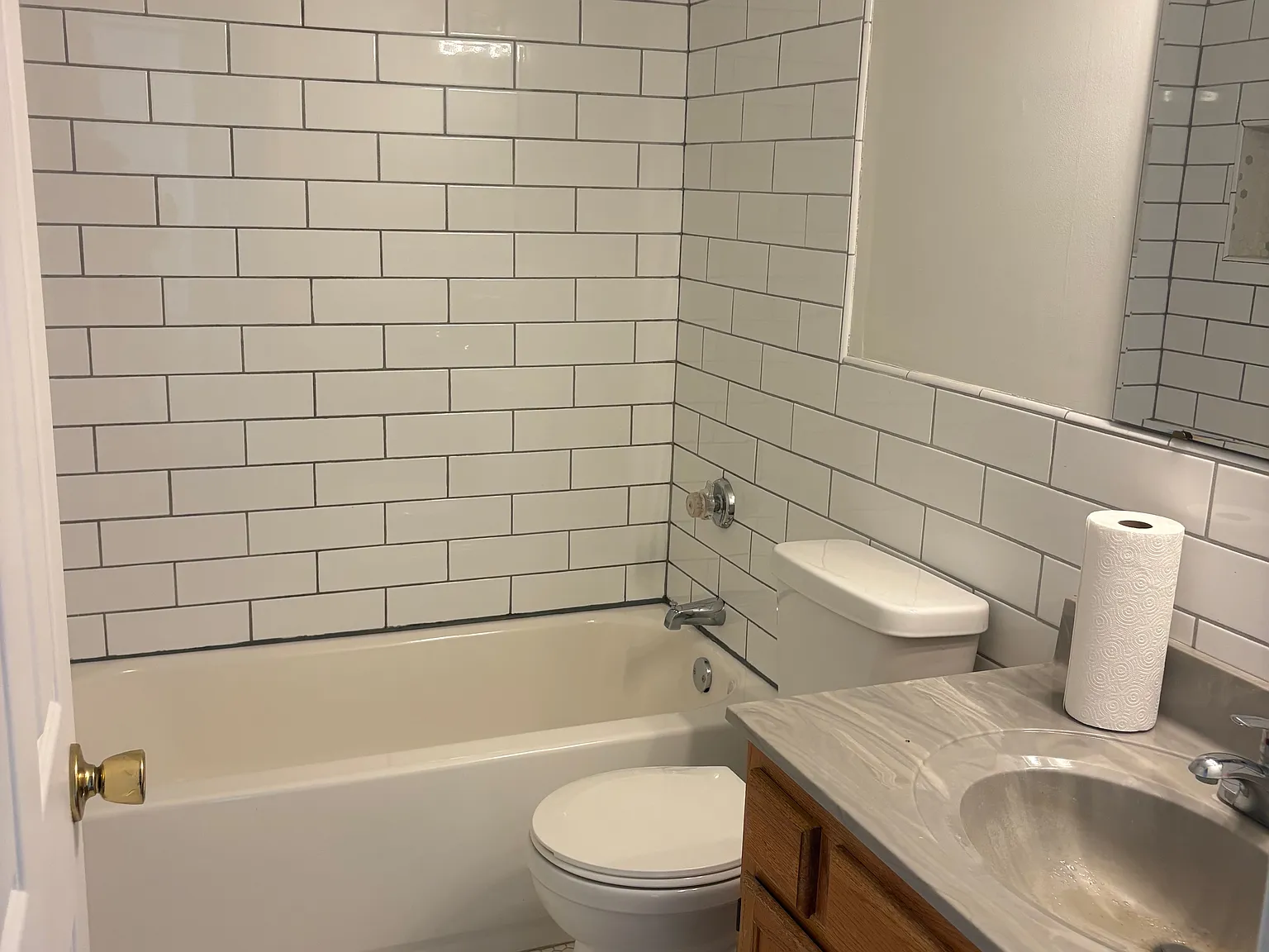 2 bed, 804 sqft, $1,400 — Photo 2