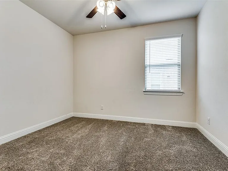2920 Faro Rd — Photo 3