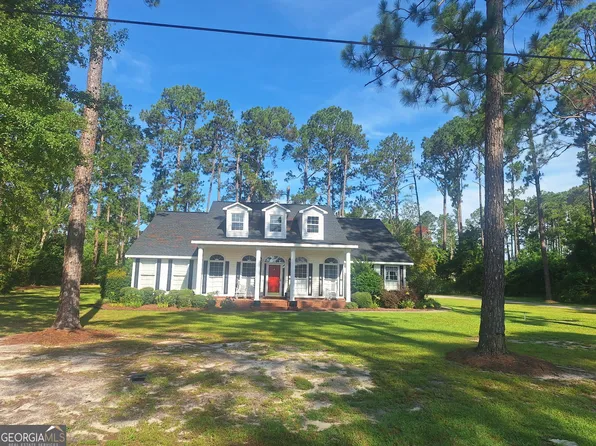 250 Weatherly Dr, Baxley, GA 31513