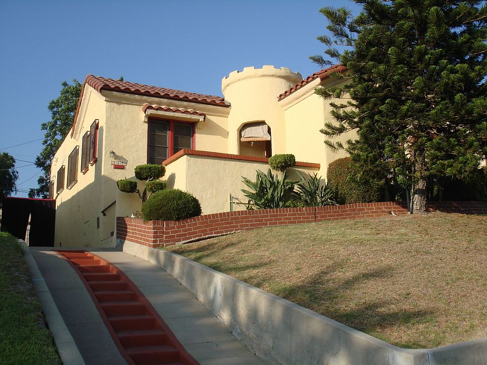 spanish style newly remodeled