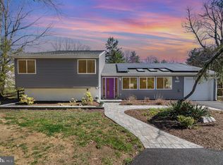 6932 Spelman Dr, Springfield, VA 22153