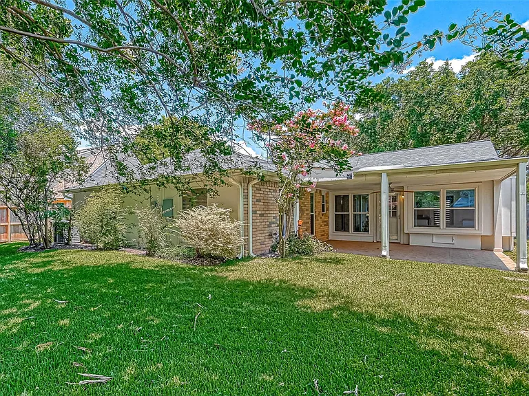 2922 Lakefield Way — Photo 37