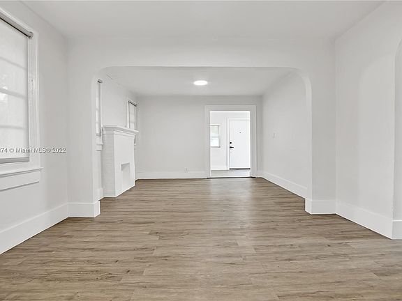 4th image of 38 NW 53rd St #A