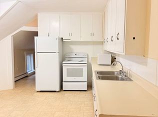 17 Union St #17B, Lebanon, NH 03766