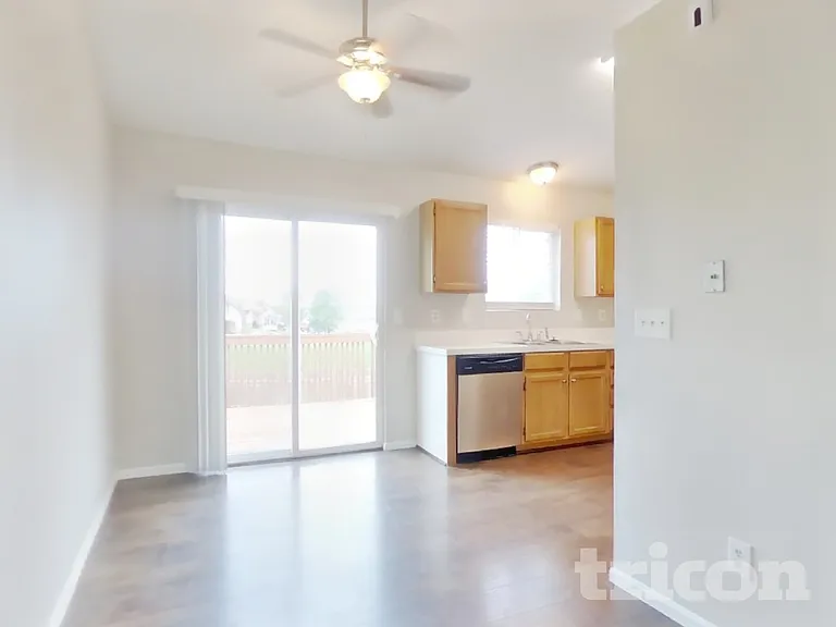 4318 Sunridge Dr — Photo 4