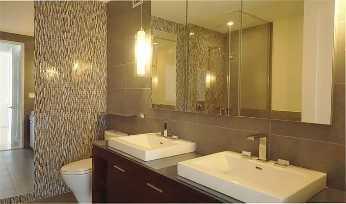 Rented by R New York | media 79