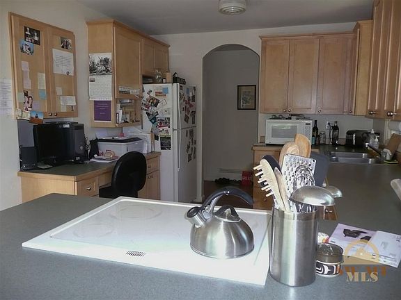 3rd image of 605 N 2nd St