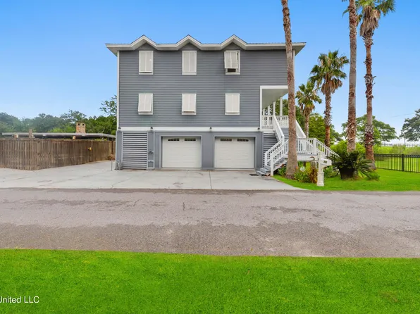700 Oliver St, Pascagoula, MS 39567