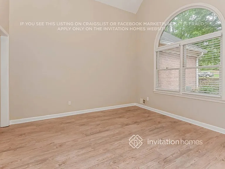 4790 Northbrook Ct — Photo 3
