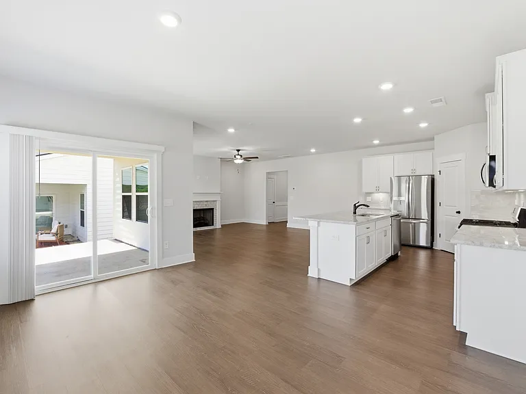 1697 Firelight Way — Photo 9