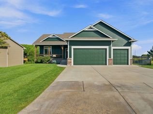 8206 W Kackley Cir, Wichita, KS 67205