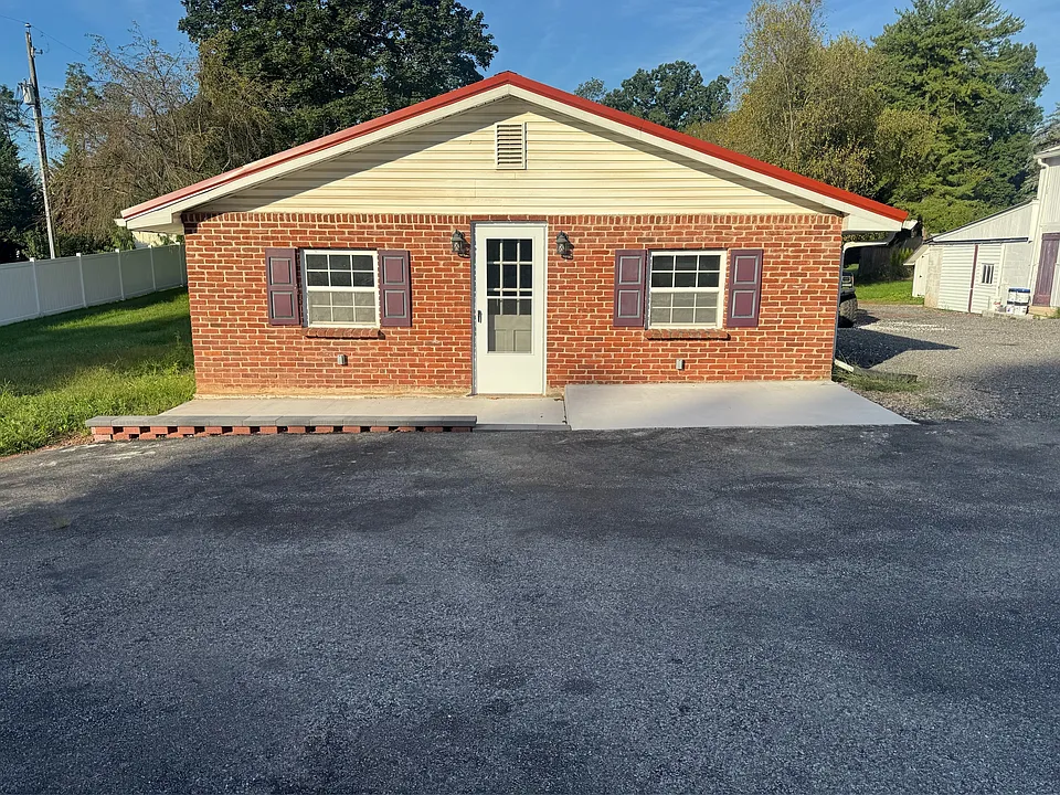 445 N Biesecker Rd #445