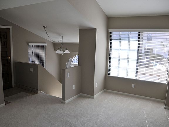Front entry w/stairs and breakfast nook