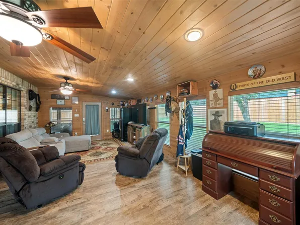 14006 Jamaica Cir, Willis, TX 77318
