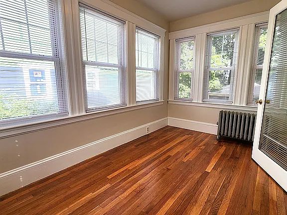 1st image of 119 Nottinghill Rd #1