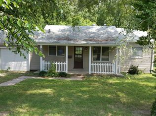 3525 Hoover Dr, Alton, IL 62002