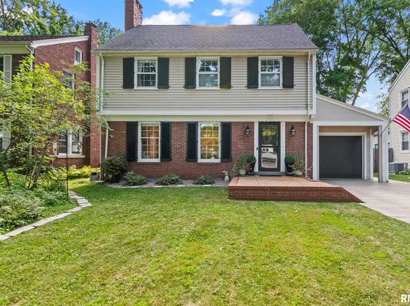 2049 Bates Ave, Springfield, IL 62704