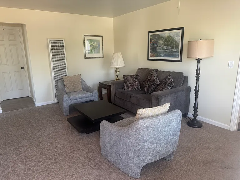 103 Dana St #A — Photo 6