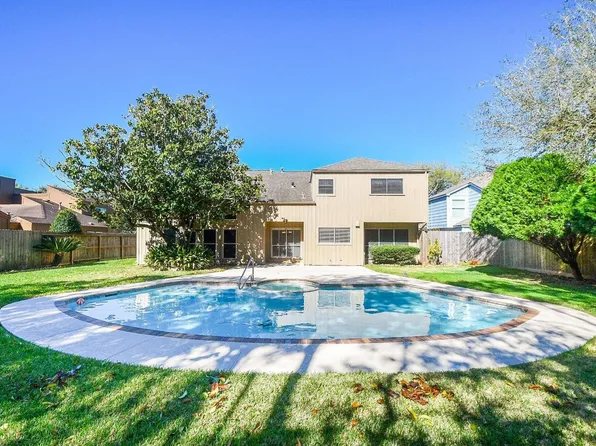 3611 W Creek Club Dr, Missouri City, TX 77459