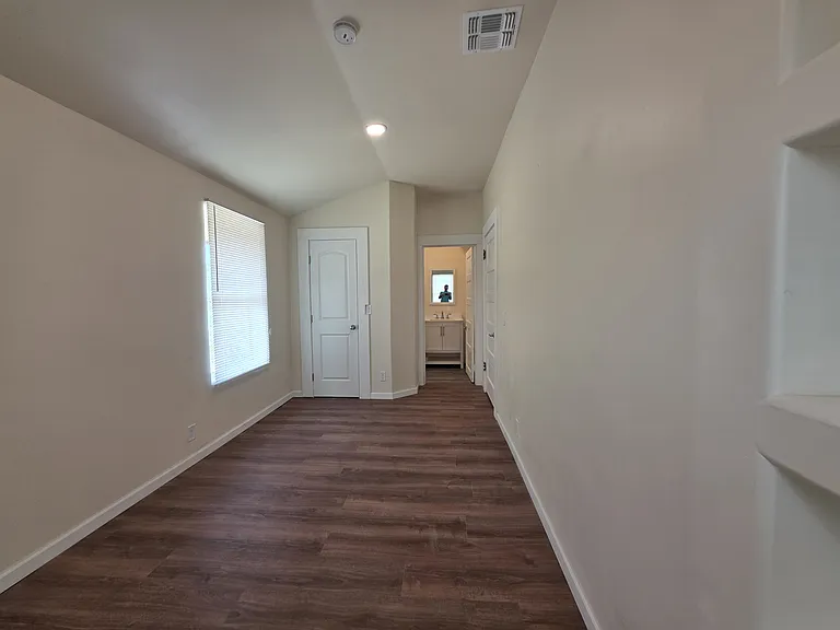 833 N 4th Ave — Photo 29